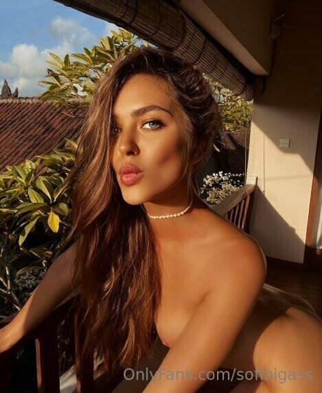 sofibigass pornstar photo