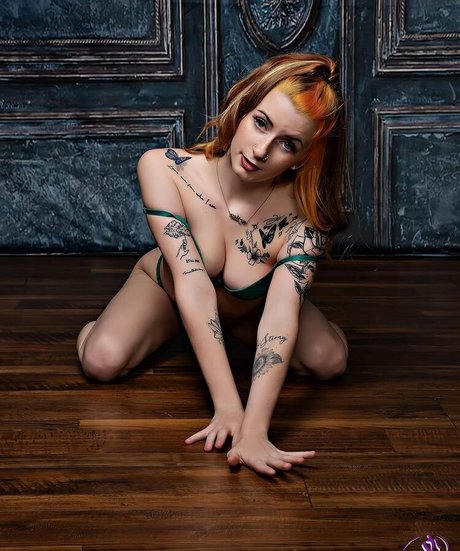 Minnietheentertainer high quality actress gallery