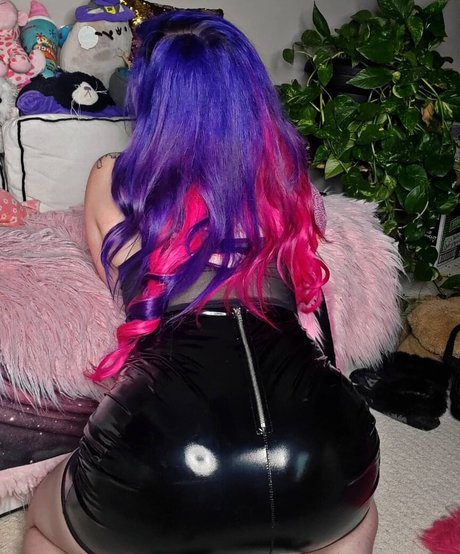 Blueberry Brooks model art photo