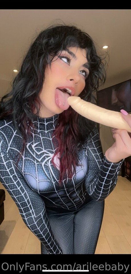 Arileebaby hot actress pictures