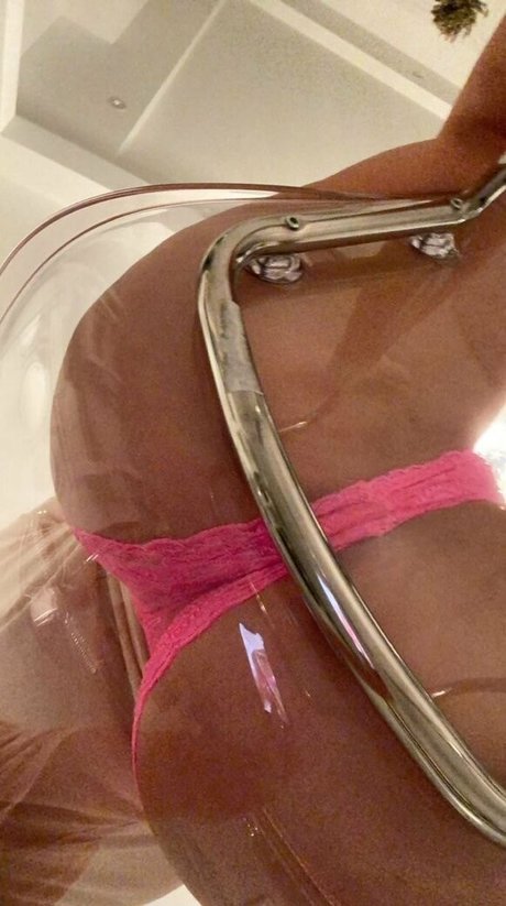 smusa model nudes archive