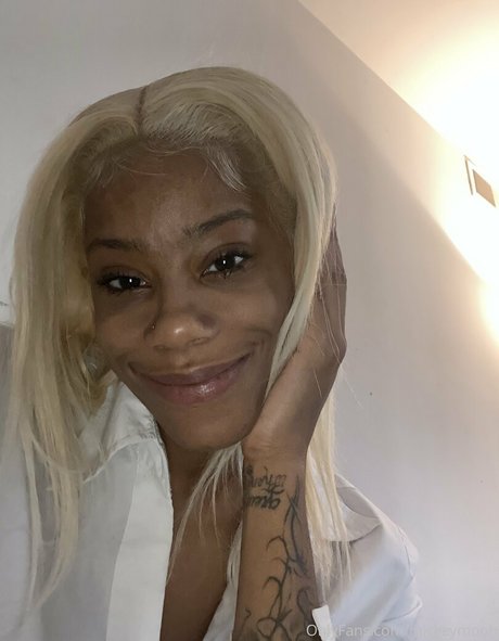 mickeymooh pornstar xxx picture