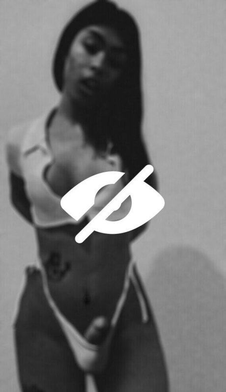 muscle onlyfans top pic