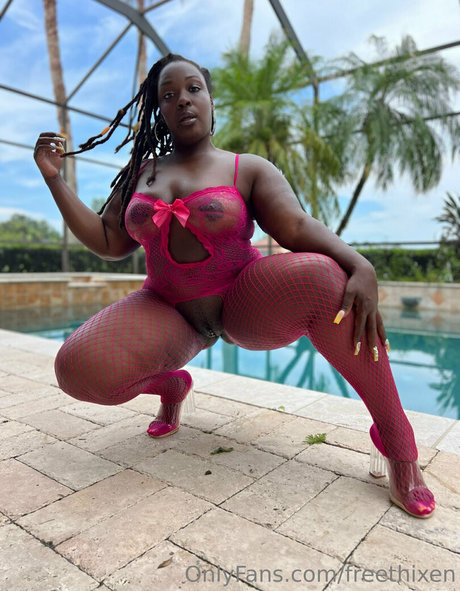 freethixen model art pictures