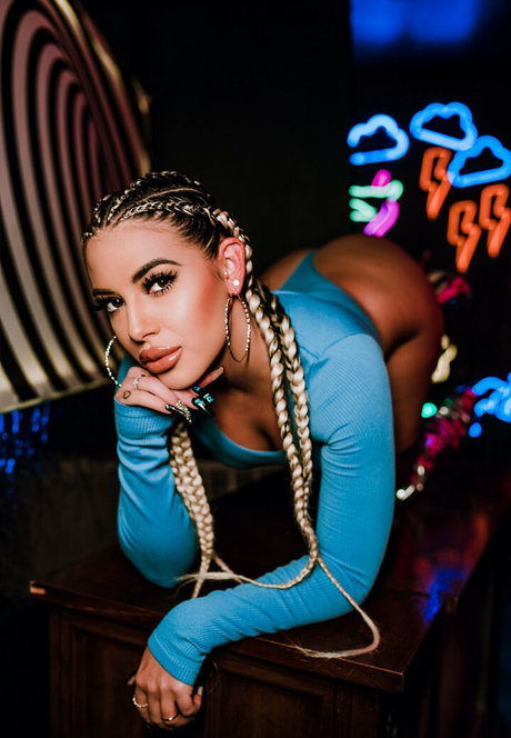 ambermarie52 pornographic star archive