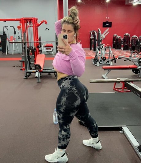 Lisha June Campbell model exclusive pictures