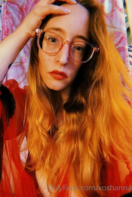 xoshanna nude actress galleries