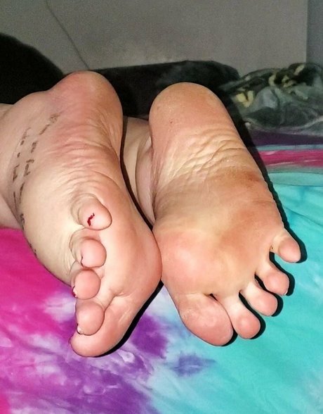 erinjensoles perfect actress pics