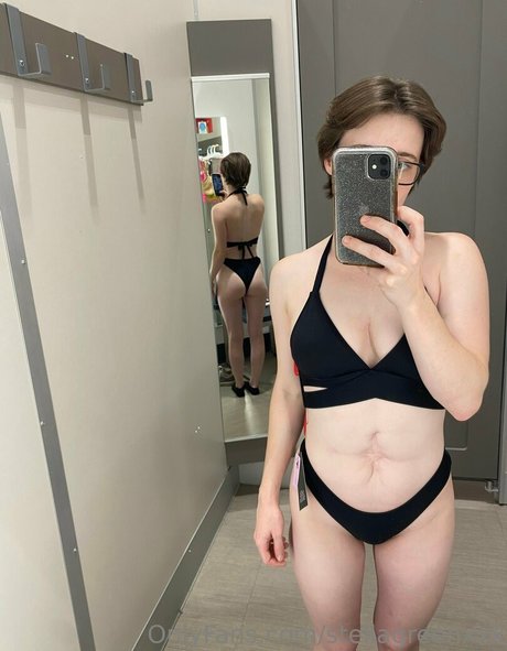 stellagreenxxx naked actress pic