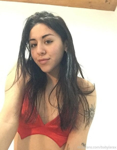 laraxxxb nude actress pictures