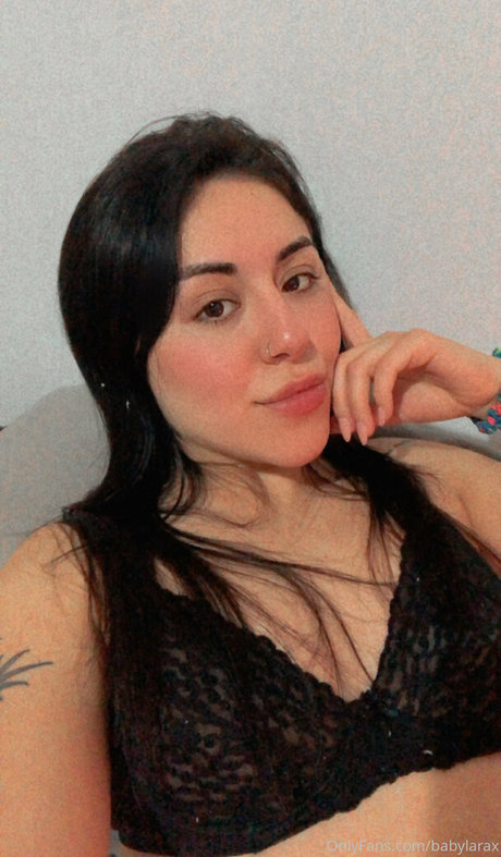 laraxxxb star sexy pictures