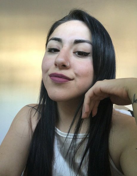 laraxxxb pornstar free img