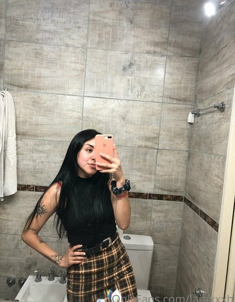 laraxxxb xxx model images