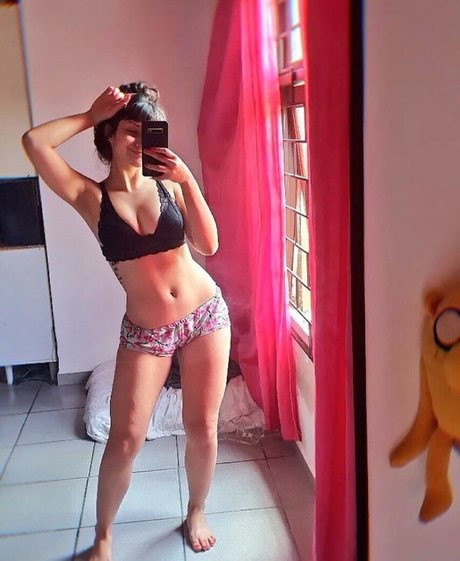 Ninaa onfire sexy pornstar archive