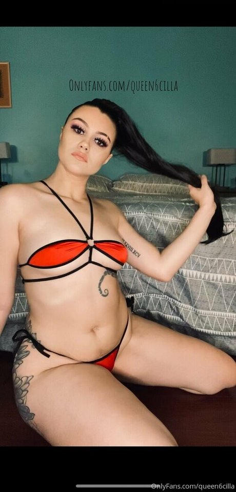 queen6cilla sex model pic