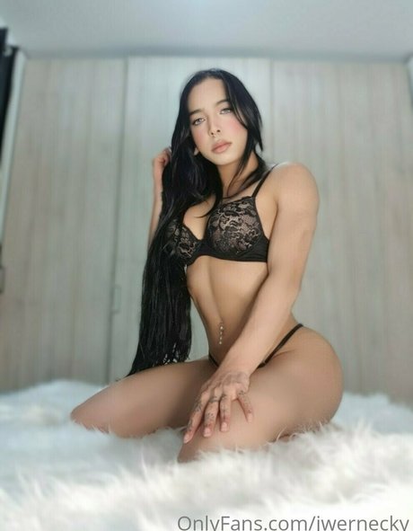 jwernecky model hot photos