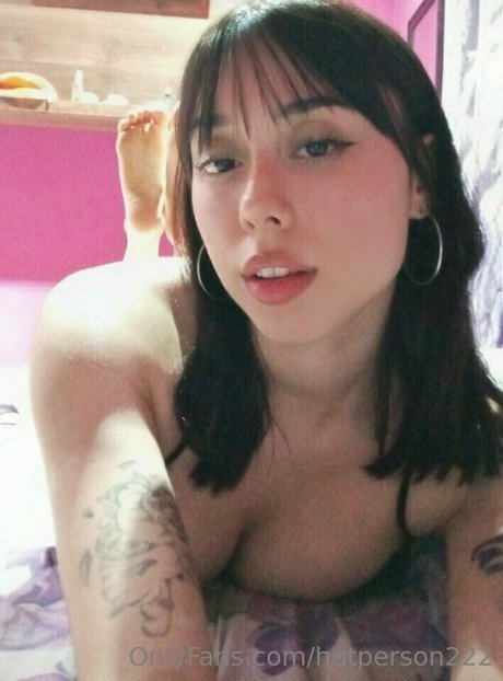 hotperson222 porn model photo