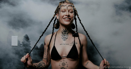 data night nudes model pics