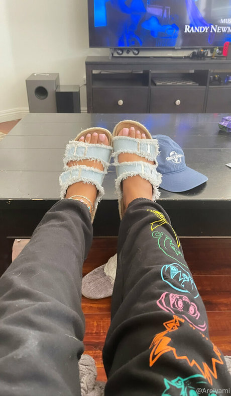 areiyami pornstar nude photo