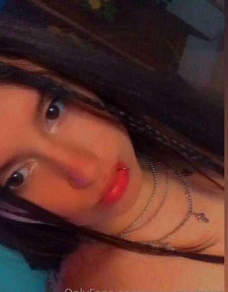 alexamadness model pictures