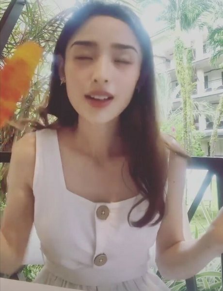 Nayoung Kim star sexy images