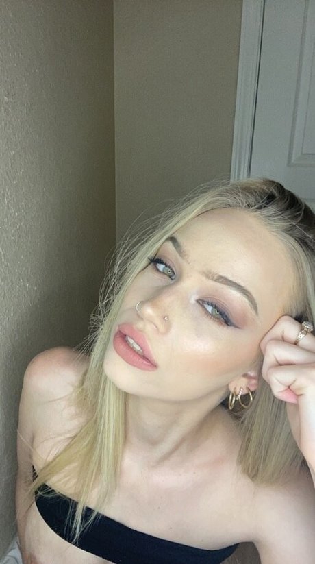 fitness influencer onlyfans hot naked photo