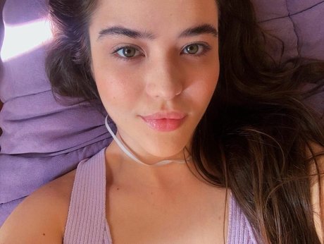 Bella Piero adult star image