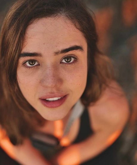 Bella Piero model sexy gallery