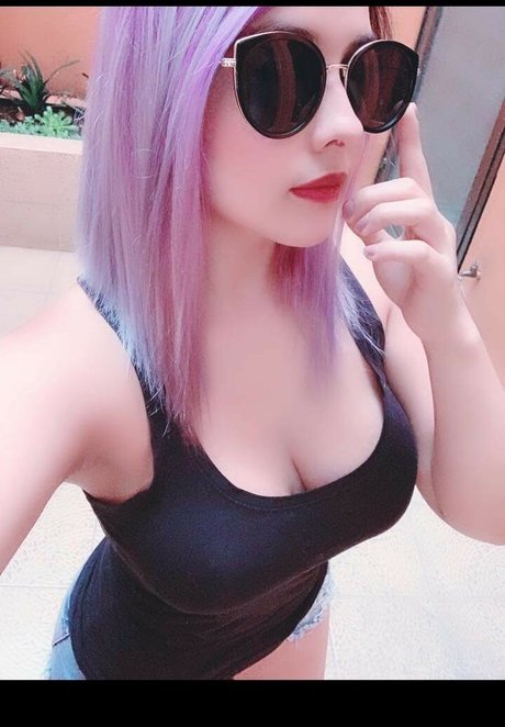 Jezz Angeles model nudes pictures