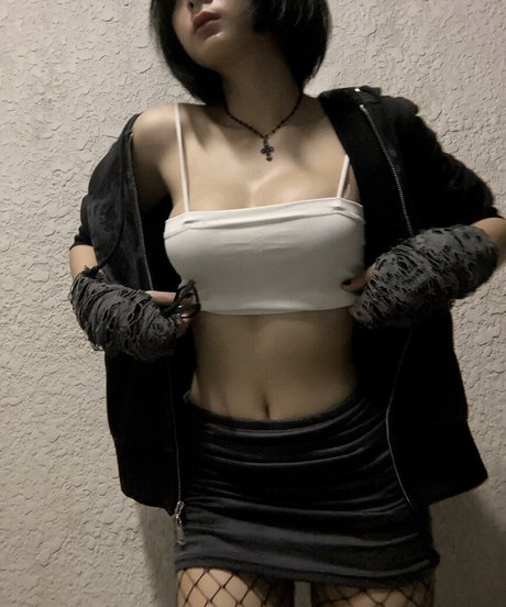 Phanomwan Chaiwayat free model picture