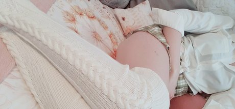 amedoll pornstar erotic image