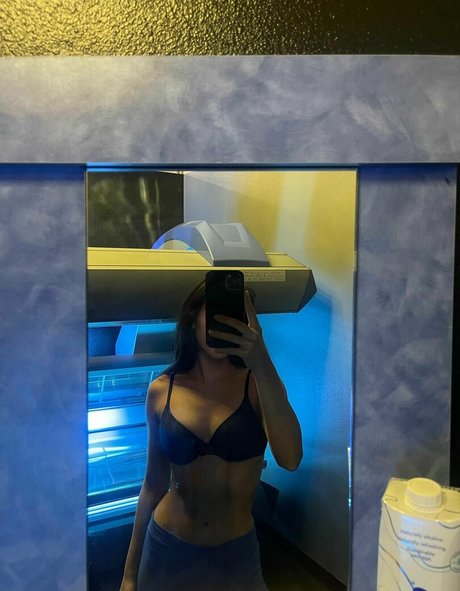 itsgigibabyyy model exclusive galleries