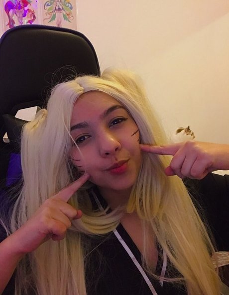 soy0yo high quality model photos