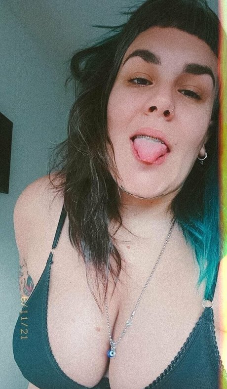 dadabitch star beautiful pic