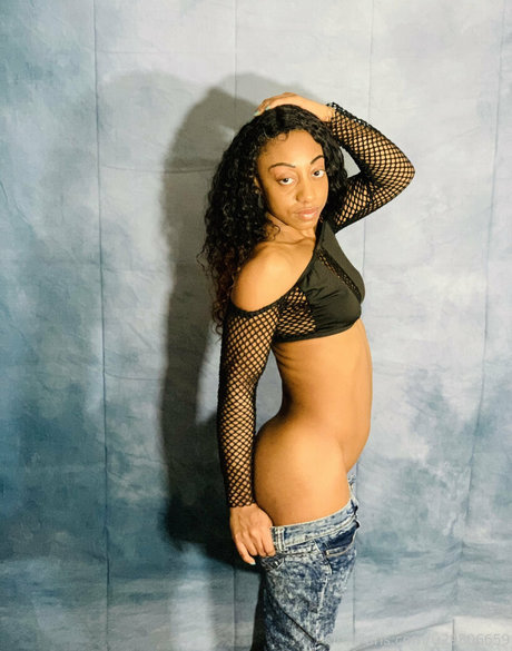 officialdiamond pornstar erotic gallery