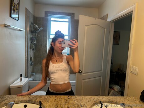 bikinibites top actress image