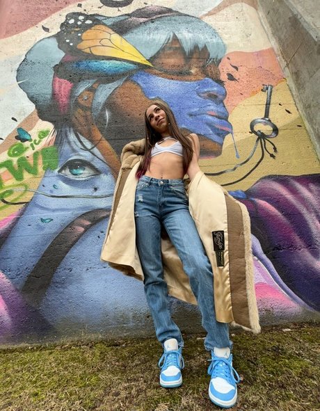 bikinibites xxx pornstar gallery