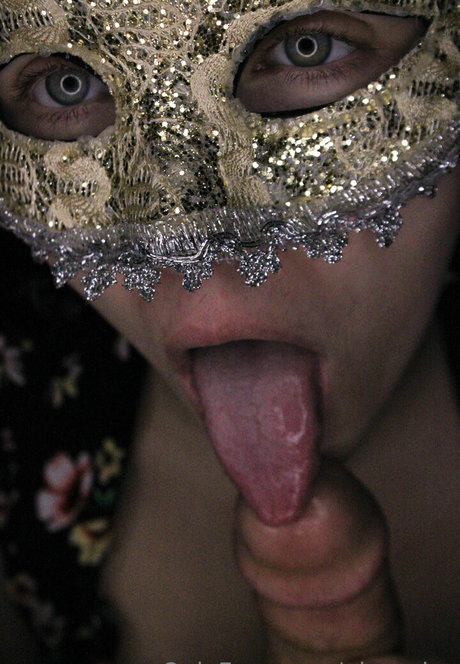 qiraanise nude star pic