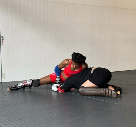 angieoverkill high quality actress archive