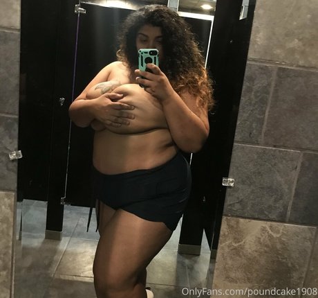 poundcake1908 pornographic model galleries