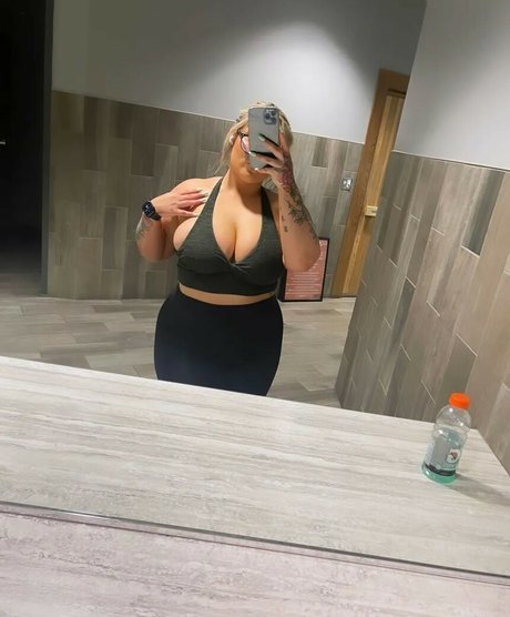 Lilly Alcorn pornographic star pics