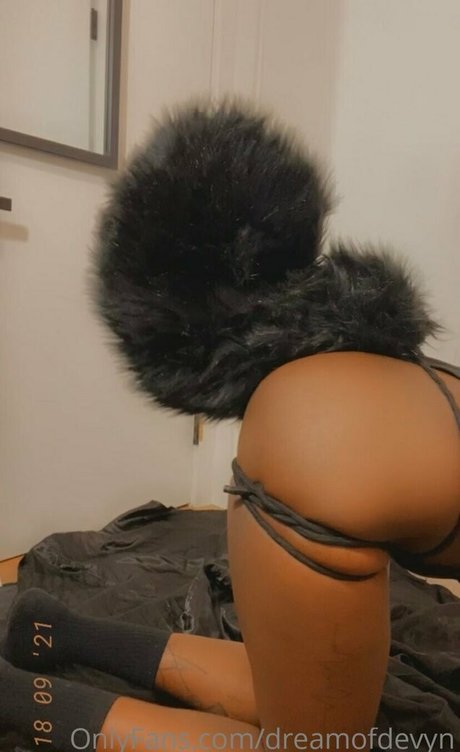 dreamofdevyn pornstar erotic galleries