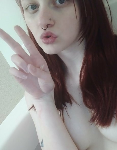 benz babe top actress img