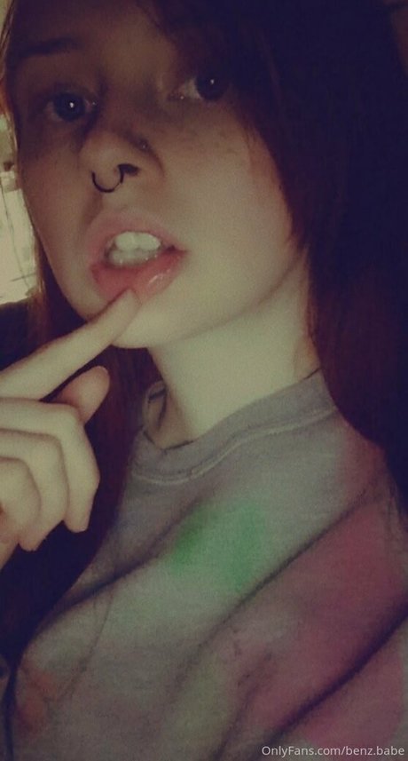 benz babe star art image