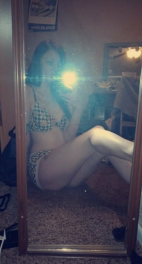 benz babe adult star img