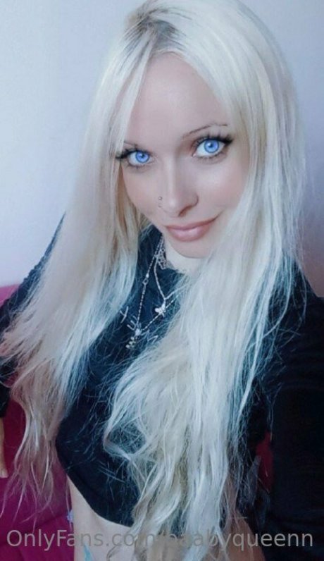 baabyqueenn art actress pics