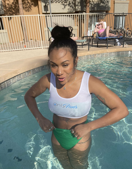 thatonegirlmikeyvlogs porn actress photo