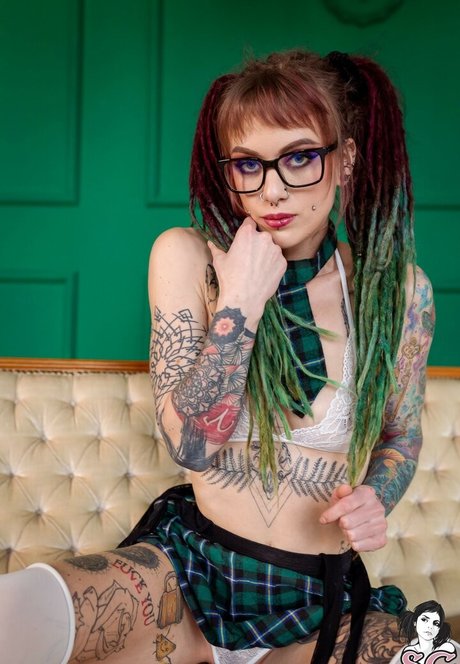 Grinnie exclusive actress photo