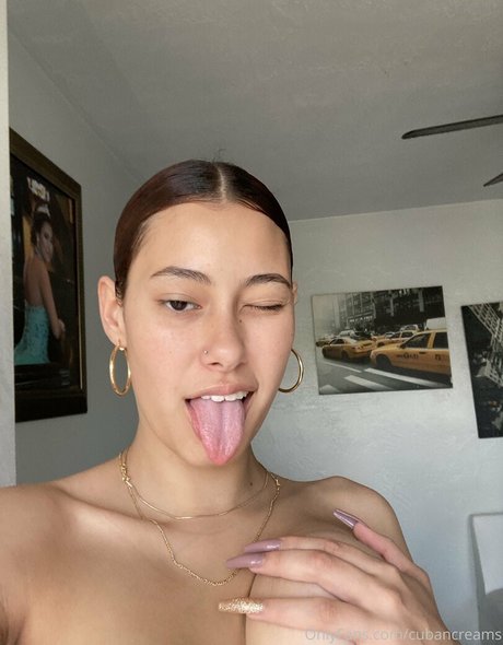 mollycreamss pornstar beautiful galleries