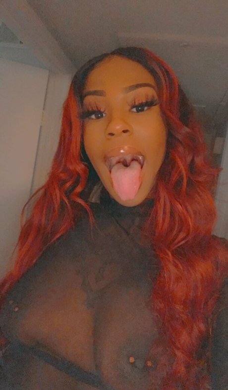 ms bitchlucky model pretty image